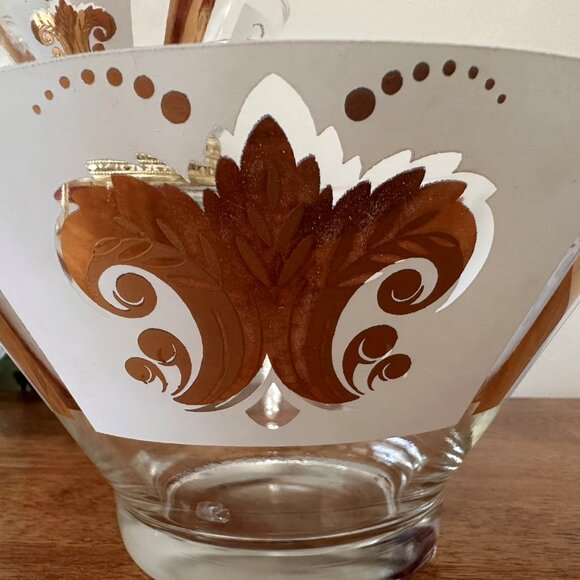 Vintage Hazel-Atlas Chip and Dip Set Gold Fleur-de-Lis Mid Century Glass Enterta - Picture 6 of 6